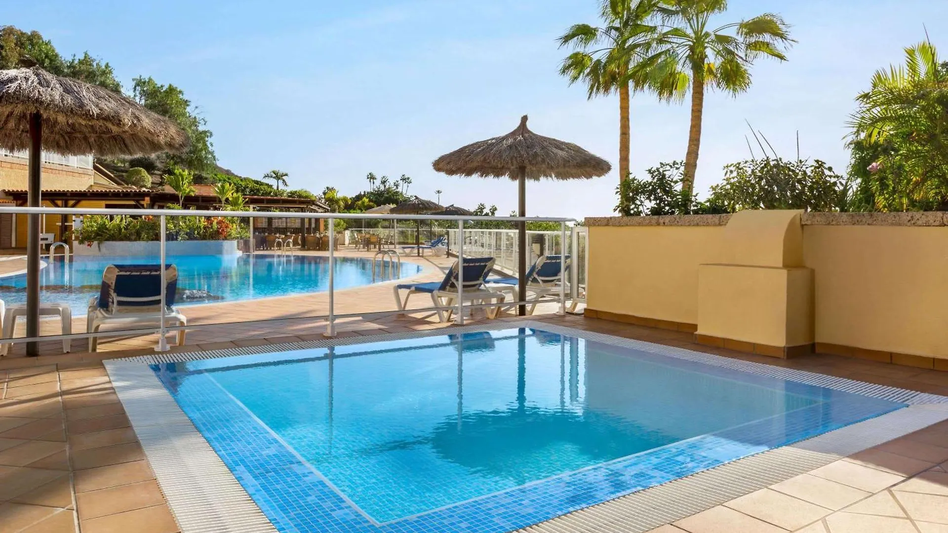 *** Aparthotel Wyndham Residences Costa Adeje Spain