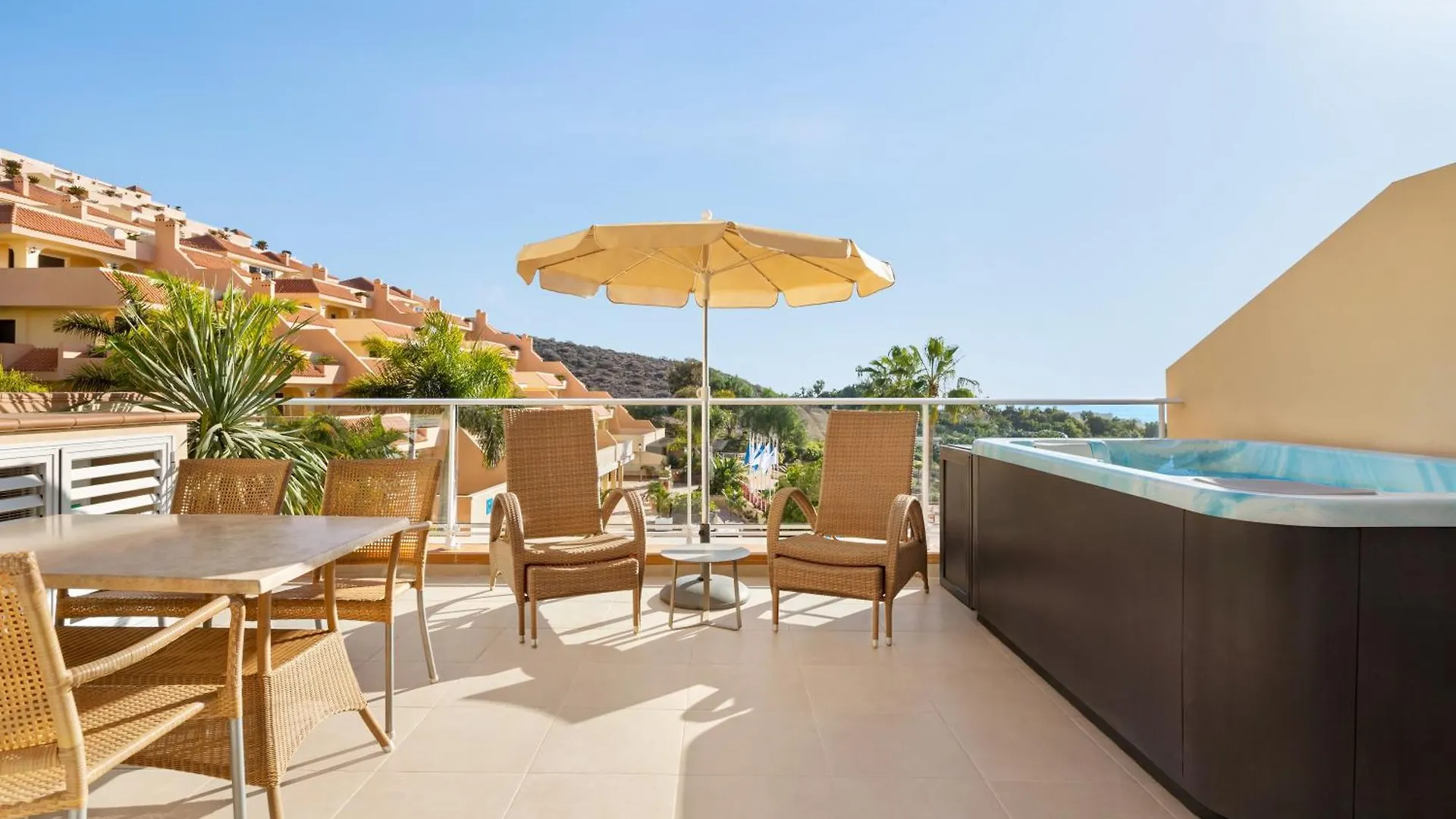 Aparthotel Wyndham Residences Costa Adeje